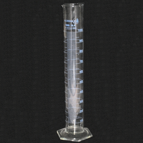 Measuring Cylinder 1 liter Pakistan